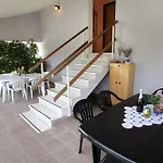 Irena Apartman *