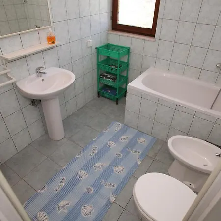 Irena Apartamento